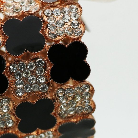 Women's GRACE Enamel Cuff Bracelet - Picture 4 of 4